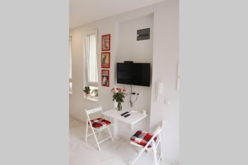 Rock - Studio With 30M2 Terrace Belgrad Exterior foto