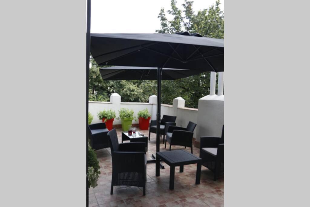Rock - Studio With 30M2 Terrace Belgrad Exterior foto